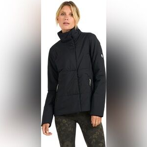 Vuori Shasta Insulated Jacket Puffer Coat in Black Womens XL